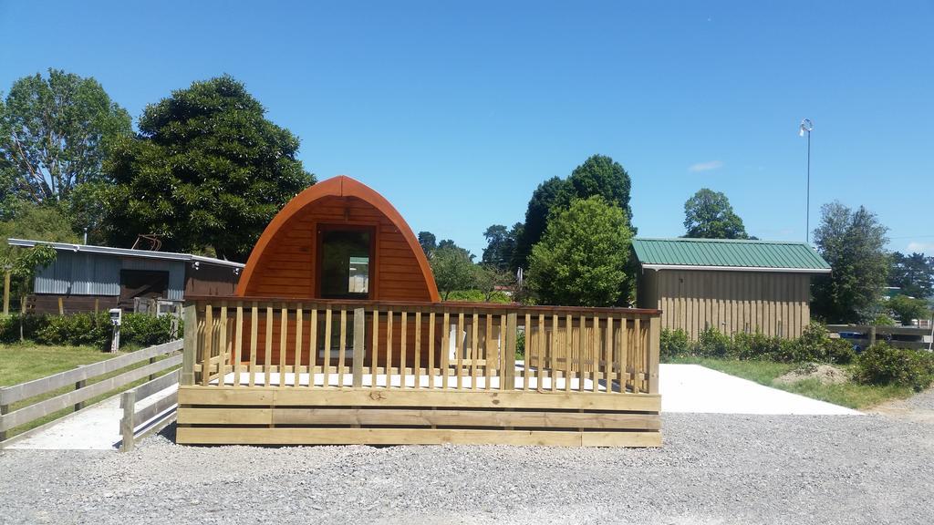 ホテル Flat Hills Tourist Park Ruahine エクステリア 写真
